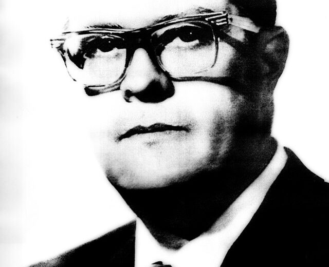 Retrato del ingeniero mexicano Guillermo González Camarena