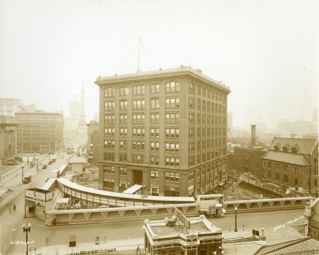 Edificio de Indiana Bell en Indianápolis en 1930. Fotografía de William H. Bass Photo Company, colección Ray Hinz.
